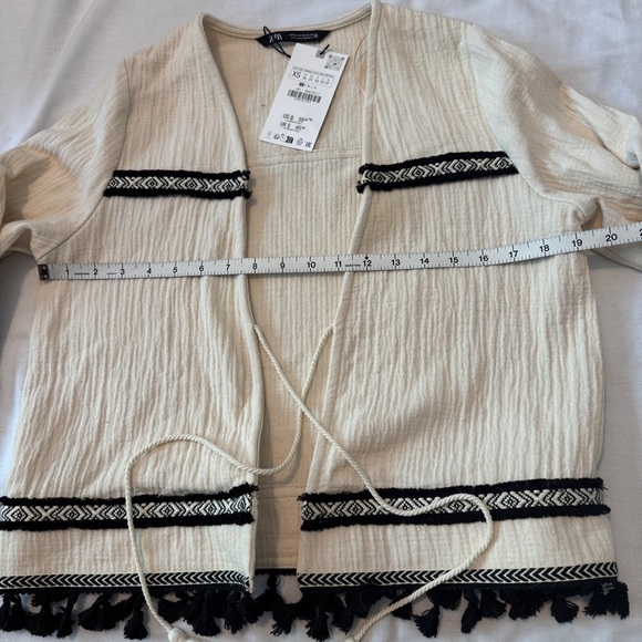 Zara Cream and Black Blazer with Tassel Details - Picture 5 of 8